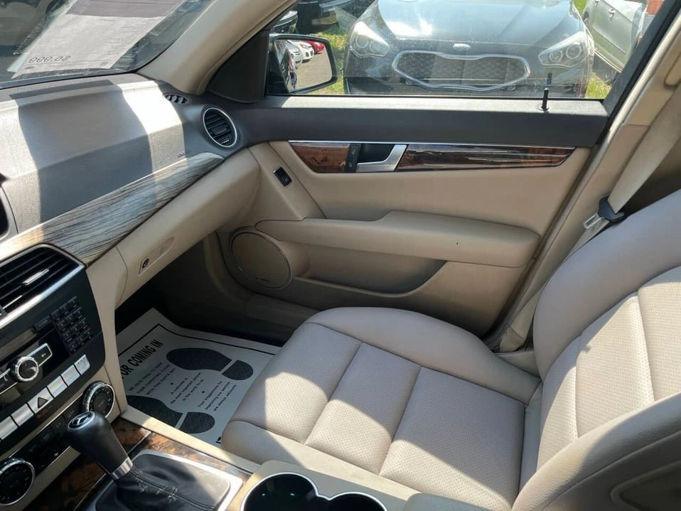 2012 Mercedes-Benz W204 C-Class - Image 20 of 20