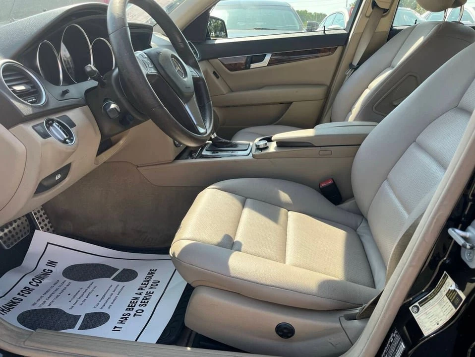 2012 Mercedes-Benz W204 C-Class - Image 12 of 20