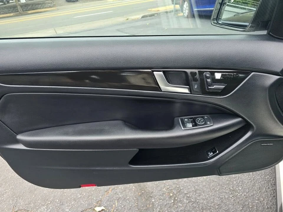 2012 Mercedes-Benz W204 C-Class - Image 17 of 19