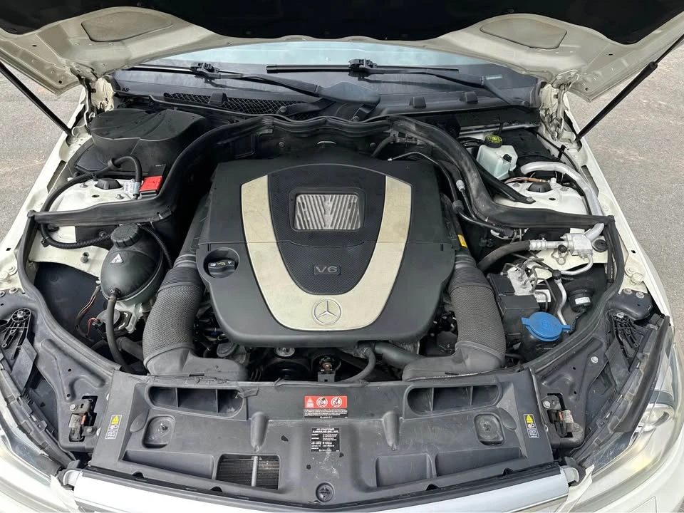2012 Mercedes-Benz W204 C-Class - Image 9 of 12