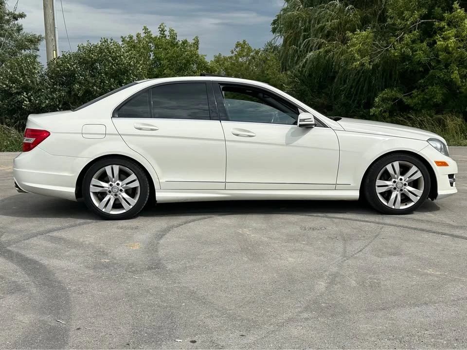 2012 Mercedes-Benz W204 C-Class - Image 2 of 15