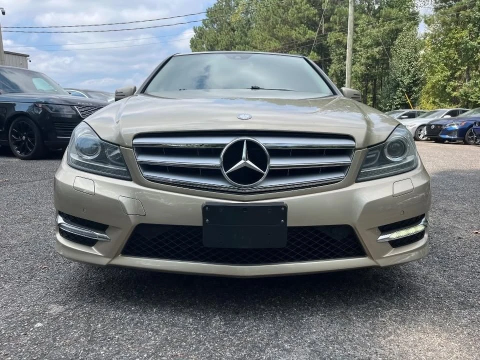 2012 Mercedes-Benz W204 C-Class - Image 2 of 20