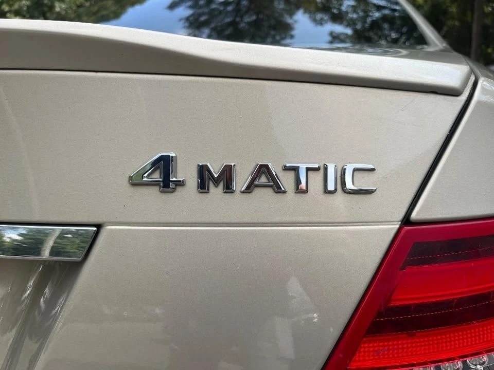2012 Mercedes-Benz W204 C-Class - Image 7 of 20