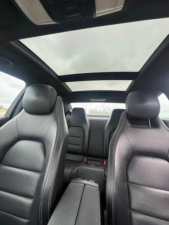 2012 Mercedes-Benz W204 C-Class - Image 7 of 10
