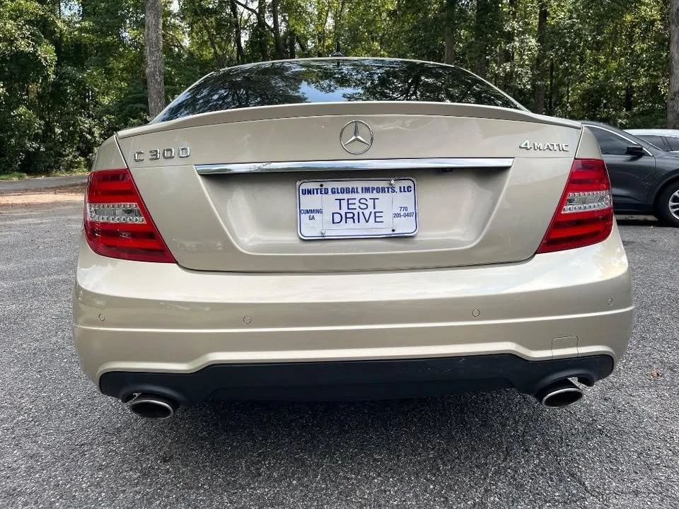 2012 Mercedes-Benz W204 C-Class - Image 6 of 20