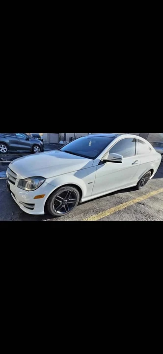 2012 Mercedes-Benz W204 C-Class - Image 8 of 11