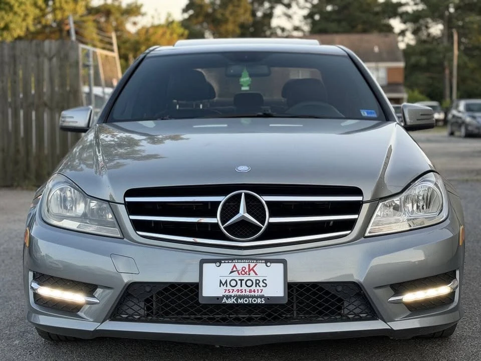 2012 Mercedes-Benz W204 C-Class - Image 3 of 17