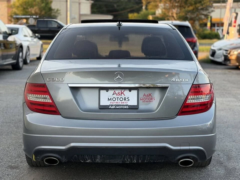 2012 Mercedes-Benz W204 C-Class - Image 7 of 17
