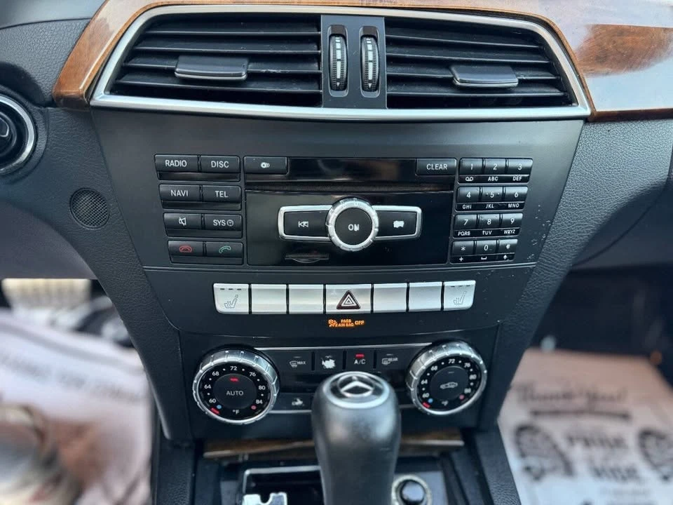 2012 Mercedes-Benz W204 C-Class - Image 14 of 17