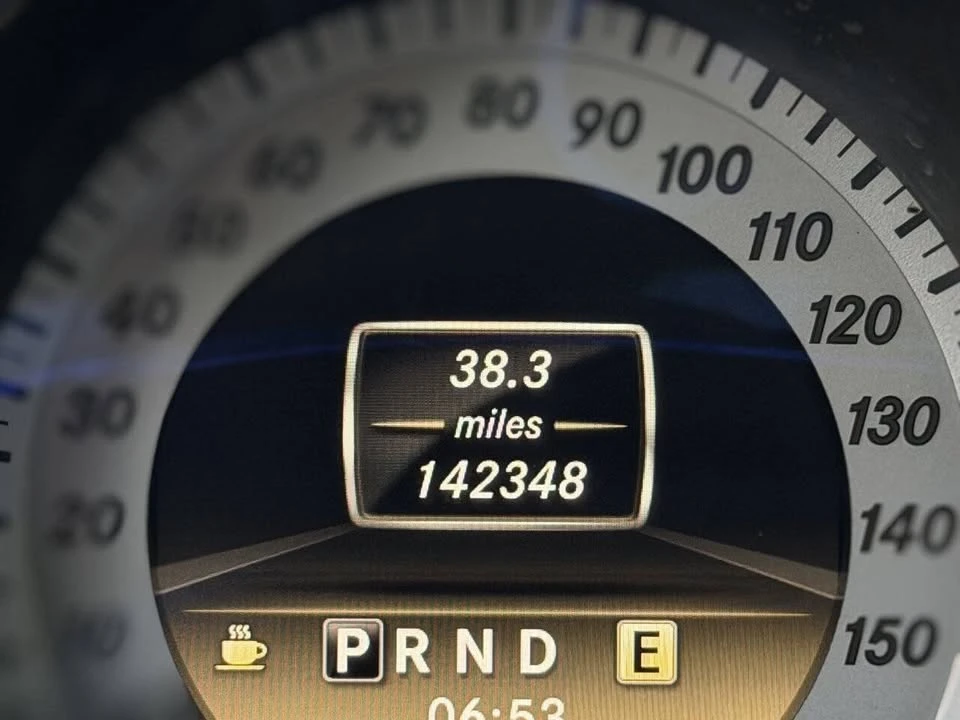 2012 Mercedes-Benz W204 C-Class - Image 12 of 17