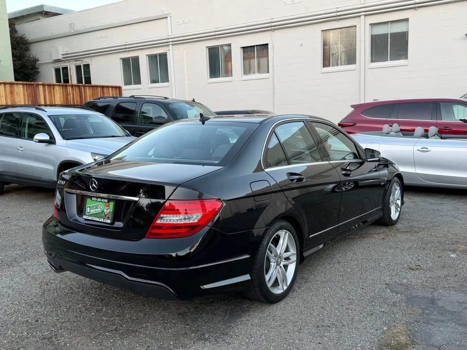 2012 Mercedes-Benz W204 C-Class - Image 5 of 18