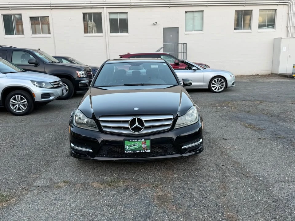 2012 Mercedes-Benz W204 C-Class - Image 2 of 18