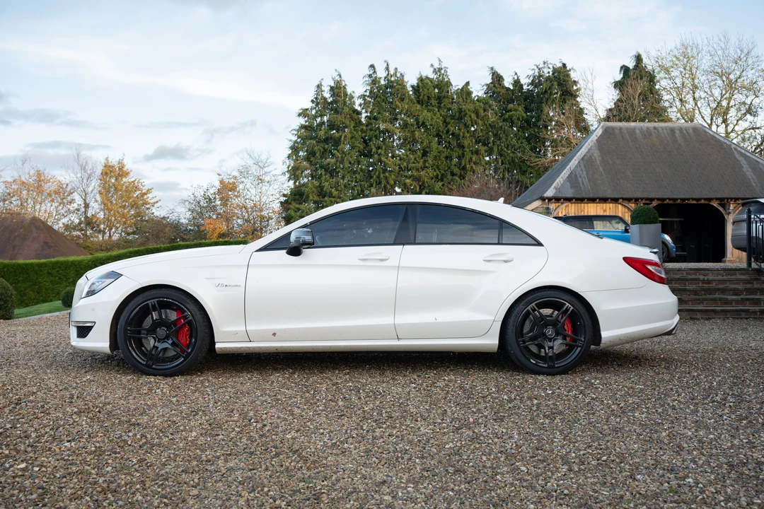 2012 Mercedes-Benz C218 CLS-Class - Image 9 of 31