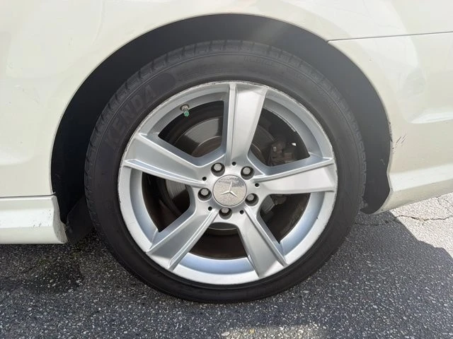 2012 Mercedes-Benz W204 C-Class - Image 5 of 10