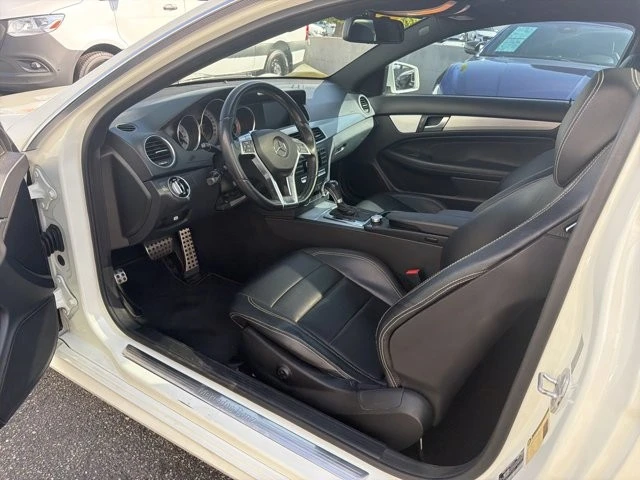 2012 Mercedes-Benz W204 C-Class - Image 7 of 10