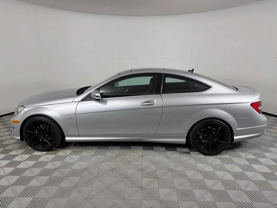 2012 Mercedes-Benz W204 C-Class - Image 6 of 12