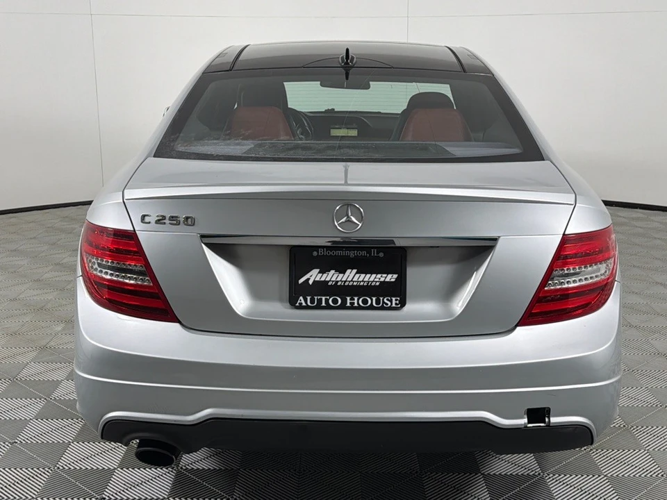 2012 Mercedes-Benz W204 C-Class - Image 4 of 12