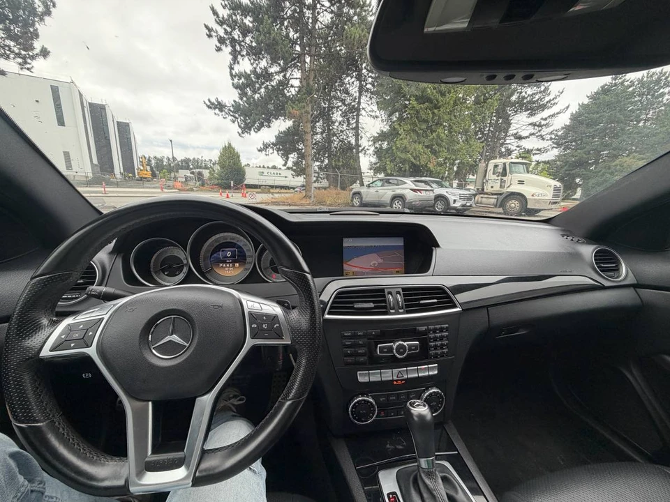 2012 Mercedes-Benz W204 C-Class - Image 6 of 13