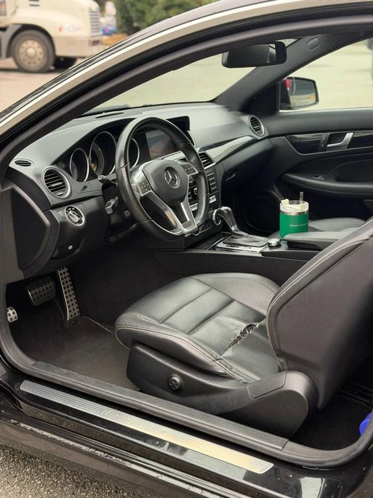 2012 Mercedes-Benz W204 C-Class - Image 9 of 13