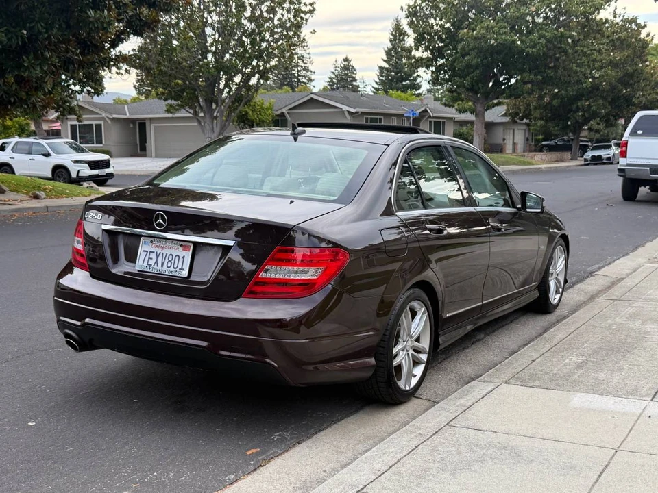 2012 Mercedes-Benz W204 C-Class - Image 3 of 14