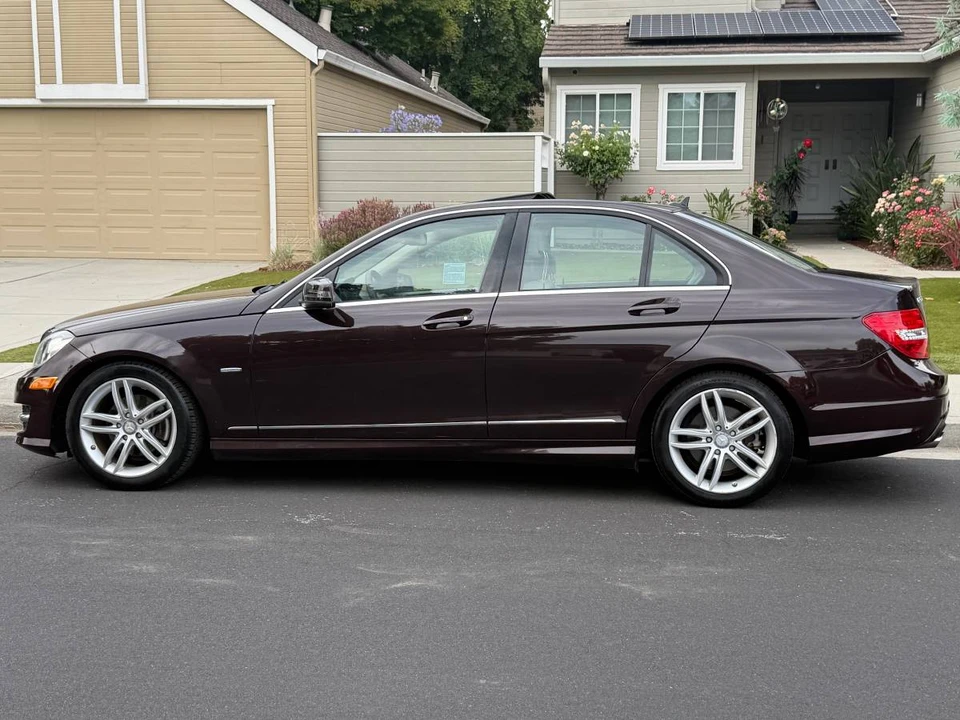 2012 Mercedes-Benz W204 C-Class - Image 6 of 14