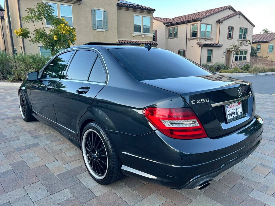 2012 Mercedes-Benz W204 C-Class - Image 6 of 15