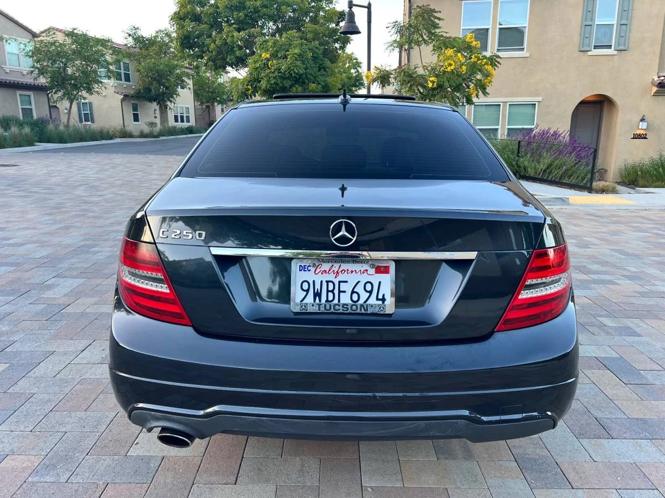 2012 Mercedes-Benz W204 C-Class - Image 5 of 15