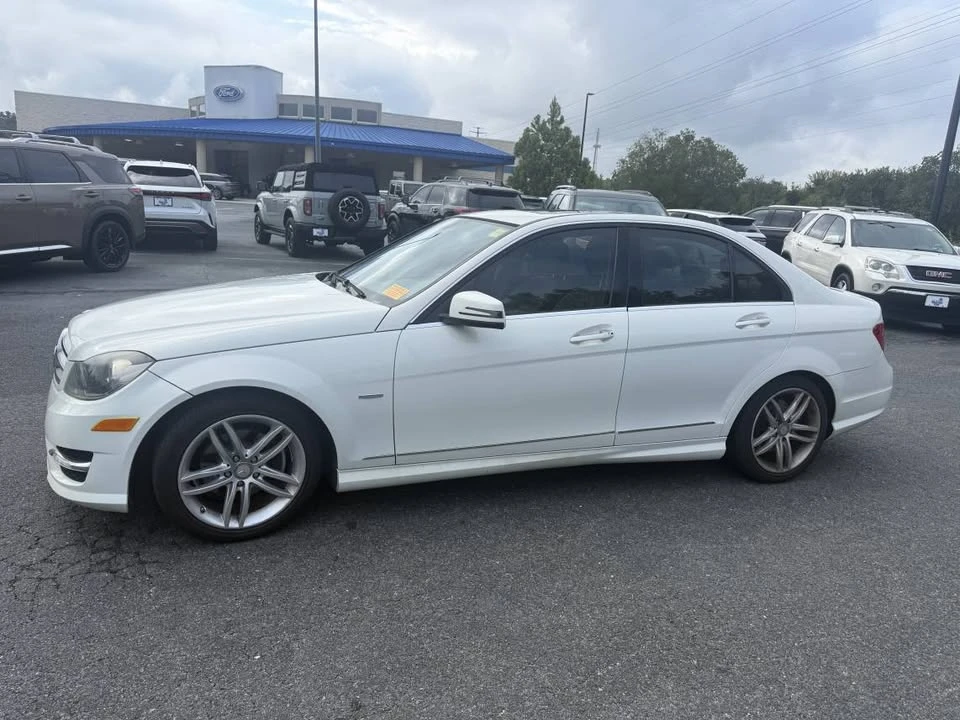 2012 Mercedes-Benz W204 C-Class - Image 2 of 10