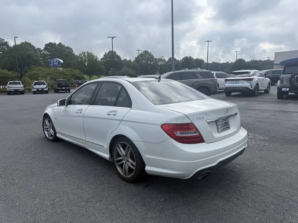 2012 Mercedes-Benz W204 C-Class - Image 3 of 10