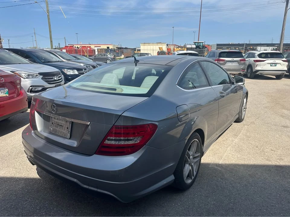 2012 Mercedes-Benz W204 C-Class - Image 3 of 12