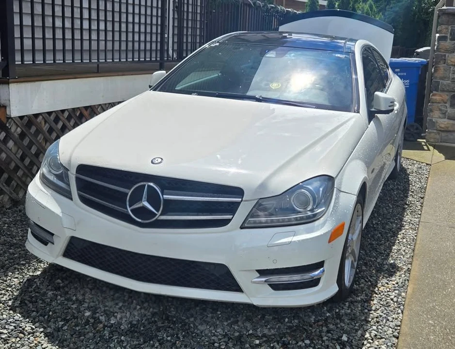 2012 Mercedes-Benz W204 C-Class - Image 2 of 9