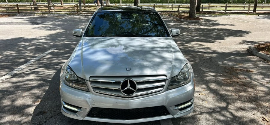 2012 Mercedes-Benz W204 C-Class - Image 3 of 16