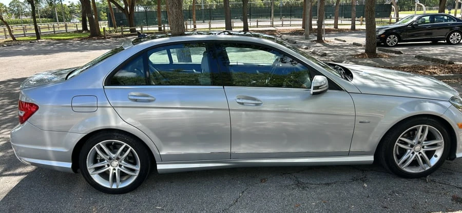 2012 Mercedes-Benz W204 C-Class - Image 6 of 16