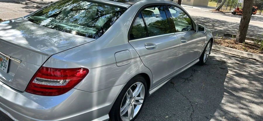 2012 Mercedes-Benz W204 C-Class - Image 7 of 16