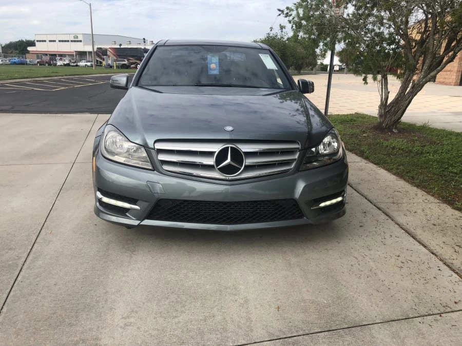 2012 Mercedes-Benz W204 C-Class - Image 5 of 6