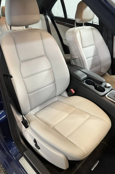 2012 Mercedes-Benz W204 C-Class - Image 7 of 20