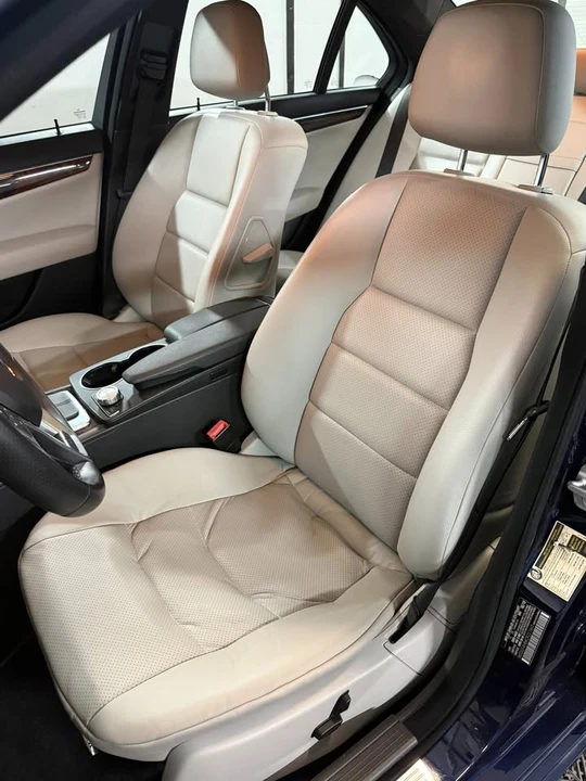 2012 Mercedes-Benz W204 C-Class - Image 8 of 20