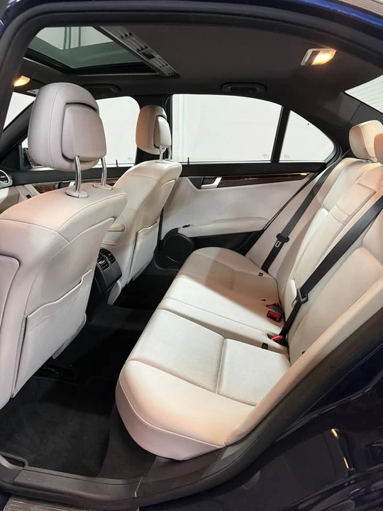 2012 Mercedes-Benz W204 C-Class - Image 16 of 20
