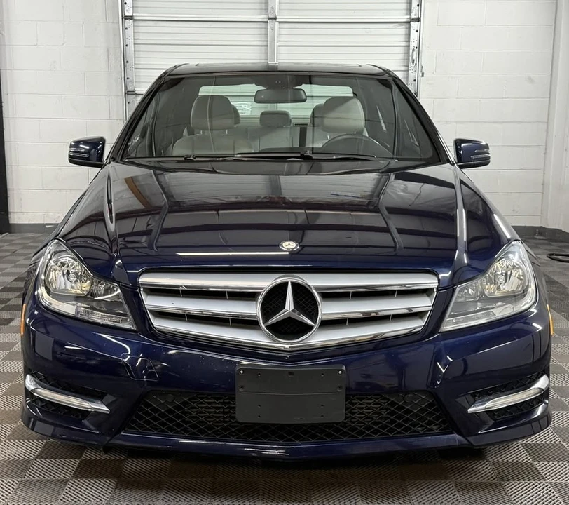 2012 Mercedes-Benz W204 C-Class - Image 3 of 20