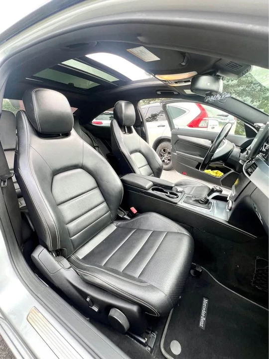 2012 Mercedes-Benz W204 C-Class - Image 16 of 17