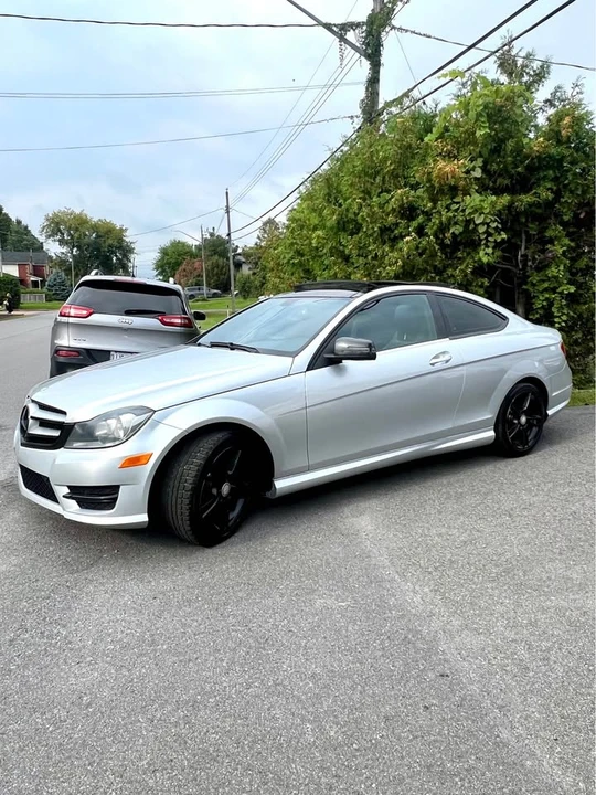 2012 Mercedes-Benz W204 C-Class - Image 2 of 17
