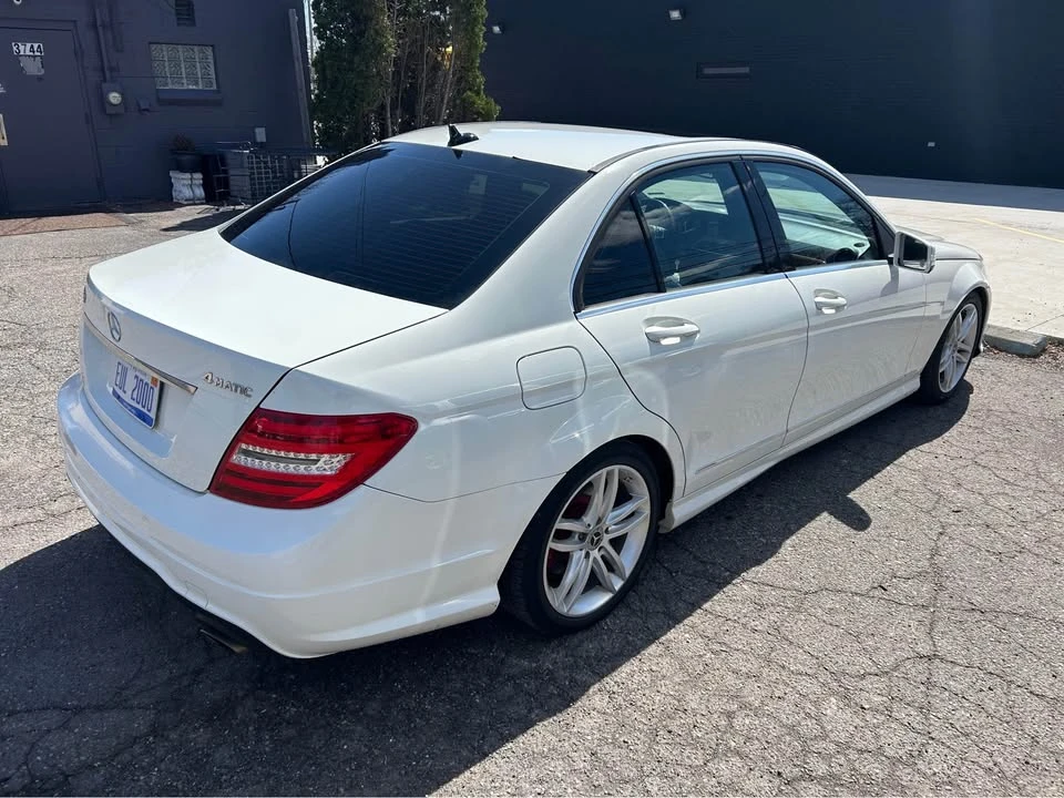 2012 Mercedes-Benz W204 C-Class - Image 3 of 9