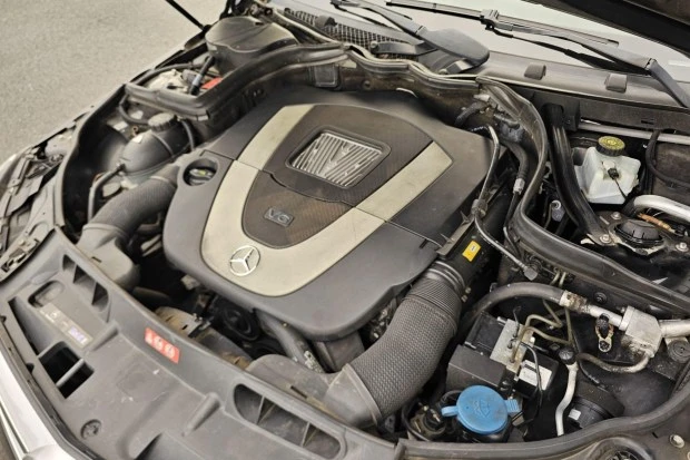 2012 Mercedes-Benz W204 C-Class - Image 6 of 7