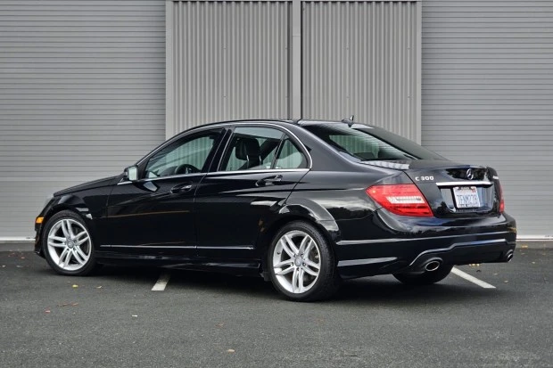 2012 Mercedes-Benz W204 C-Class - Image 2 of 7