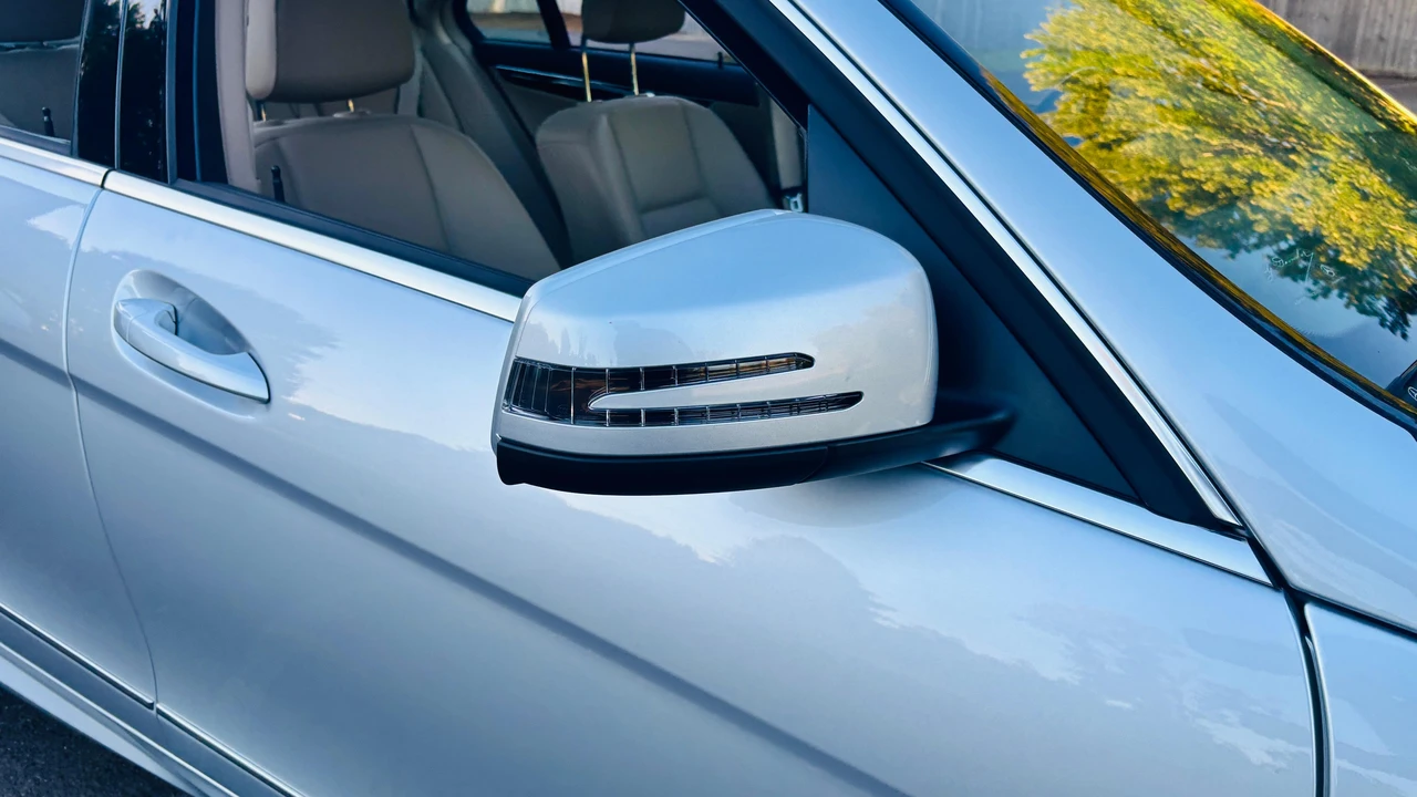 2012 Mercedes-Benz W204 C-Class - Image 23 of 31