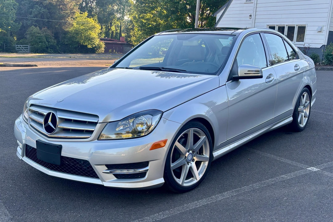 2012 Mercedes-Benz W204 C-Class - Image 6 of 31