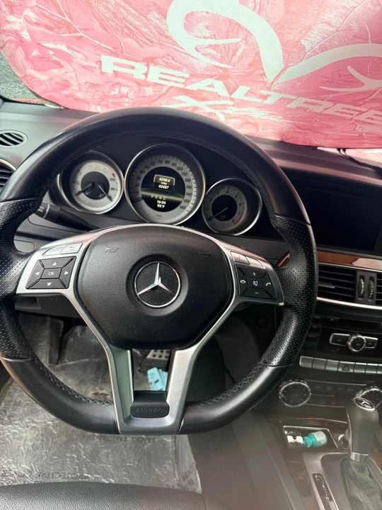 2012 Mercedes-Benz W204 C-Class - Image 7 of 7