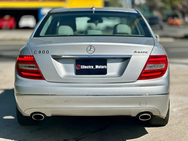 2012 Mercedes-Benz W204 C-Class - Image 4 of 21