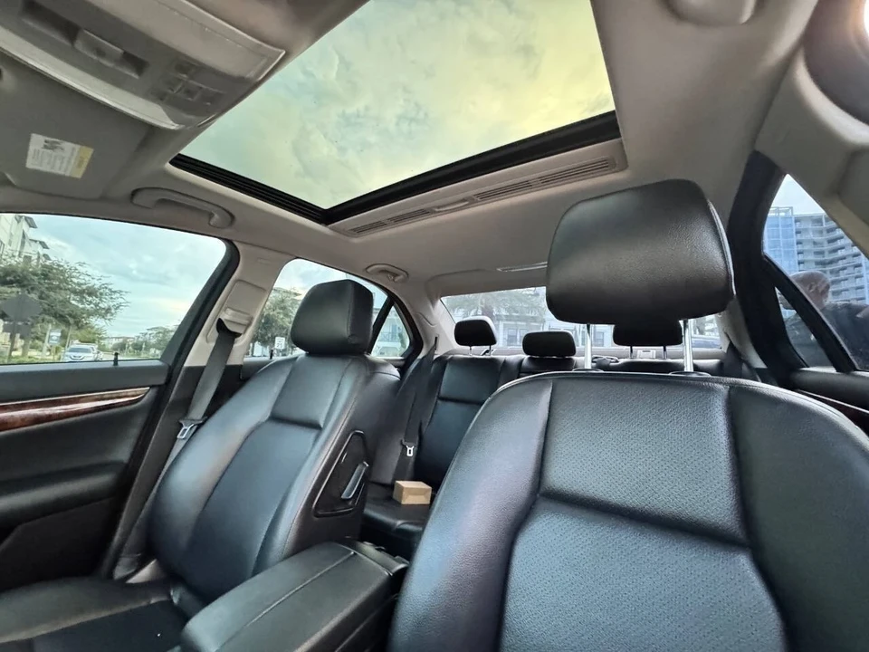 2012 Mercedes-Benz W204 C-Class - Image 16 of 21