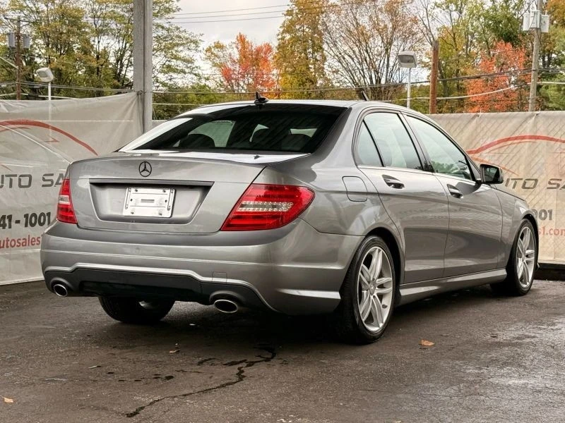 2012 Mercedes-Benz W204 C-Class - Image 9 of 12